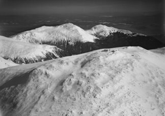 New England’s Snowy Crown